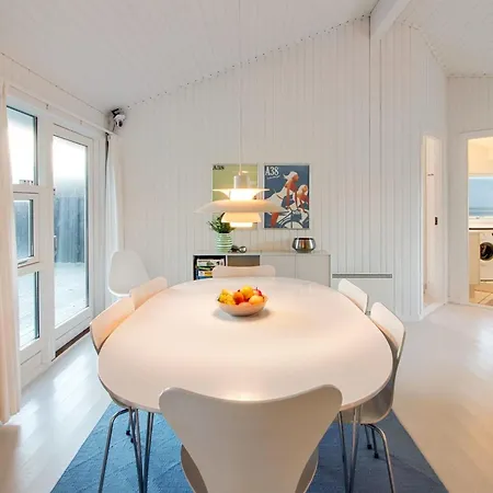Fenneke - 50m From The Sea By Interhome Feriehus *